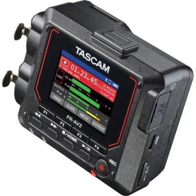 Registratore di campo con elaborazione a 32 bit e generatore di timecode