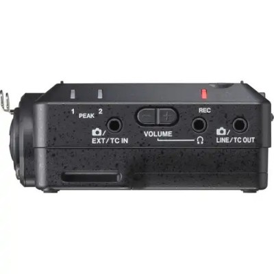 Registratore di campo con elaborazione a 32 bit e generatore di timecode